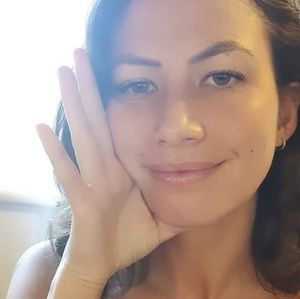 Meet your Posher, Chrissy